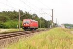 br-6187-traxx-f140ac3/499070/187-106-0-db-cargo-kam-solo 187 106-0 DB Cargo kam solo bei Brandenburg vorbei und fuhr weiter in Richtung Magdeburg. 27.05.2016