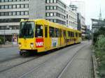 strassenbahn/87711/ein-dortmunder-duewag-n8c-ist-am-28092004 Ein Dortmunder DWAG-N8C ist am 28.09.2004 auf der westlichen 'Kampstrae' unterwegs.