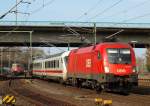 1116 120-5 fuhr mit dem IC 2191 nach Frankfurt/Main in den Bahnhof von Hamburg-Harburg am 2.4.