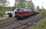 Eisenbahnbilder/334067/215-086-0-verlaesst-mit-dem-ek 215 086-0 verlässt mit dem EK 54290 Betzdorf - Selters den ehem. Bahnhof Puderbach. (11.04.2014)