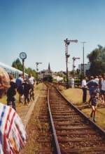 Die Bahnhofsausfahrt von Altenkirchen im Sommer von 2000    Heute sieht es ganz anders aus leider :-(