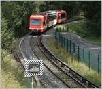 alpen-metro-martigny---vallorcine---chamonix---st-gervais/715547/der-sncf-z-850-52-94 Der SNCF Z 850 52 ((94 87 0001 852-6 F-SNCF) als TER 18905 auf dem Weg nach Vallorcine kurz nach La Joux. 

25. August 2020