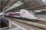 Lyria/864088/der-olympia---tgv-rame-4718 Der 'Olympia' - TGV Rame 4718 steht in Lausanne zum Einsteigen bereit. Der Hochgeschwindigkeitzug wird als TGV Lyria 9774 um 13:45 nach Paris Gare de Lyon (an 17:42) abfahren. Er wird unterwegs Genève, Bellegarde-sur-Valserine und Bourg-en-Bresse bedienen. 2. September 2024 