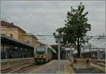 Die Trenitalia E 402 141 verlsst mit ihrem IC 1583 nach Napoli Bologna Centrale.
16. Nov. 2013