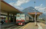 FS E 632 004 mit einem Regionalzug nach Novara in Domodossola.