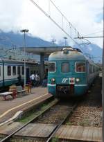 ALe 803/69247/in-sondrio-wartet-der-ale-803 In Sondrio wartet der Ale 803 auf die Abfahrt nach Tirano. 
8. Mai 2010 
