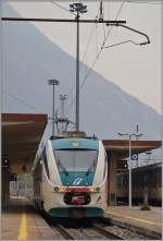 Neben den Dieseltreibzügen Aln 663 bedienn zunehmend aus elektrische  Minueto  die Strecke Domodossola - Novara.
Domodossola, den 3. April 2014 