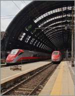 Zwei Freccia Rossa Triebzüge in Milano Centrale.