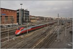 ETR 500/511810/ein-etr-500-frecciaross-von-torino Ein ETR 500 Frecciaross von Torino nach Roma verlässt pünktlich Torino Porta Nuova. 
09. März 2016