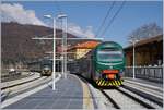Mit der Neubaustrecke Varese (It) - Stabio (CH) wurde auch die Stichstrecke nach Porto  ceresio komplet erneuert. Das Bild zeigt im schön zurecht gemachten Endbanhof die beiden Trennordzüge Ale 771 und ETR 425.
21. März 2018