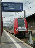 CFL  Computermaus  als Regionalbahn nach Luxembourg wartet auf die Abfahrt in Wasserbillig.