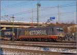 br-241-traxx-f140ac2/107629/241009-von-hectorrail-fuhr-am-412 241.009 von Hectorrail fuhr am 4.12 mit dem 'Van-Dieren' durch den Bahnhof Hamburg-Harburg.