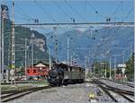 Im Rahmen der  Schweizer Dampftage Brienz 2018  erreicht die SBB Brünig Talbahnlok G 3/4 208 der Ballenberg Dampfbahn den Bahnhof Meiringen.