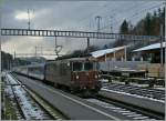 BLS Re 4/4 192 mit einem RE von Zweisimmen nach Interlaken Ost bei der Ausfahrt in Erlenbach.
24.11.2013