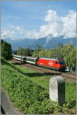  29 km nach Lausanne, 25 km nach St-Maurice  verkndet der Strassenkilometersten nahe der Strecke Brig - Lausanne.