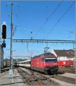 Re 460 111-8 mit IR nach Genve Aroport verlsst Lausanne.
