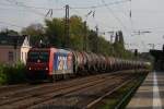 482 029-6 mit einem Kesselwagenzug in Hilden am 07.10.2010
