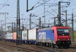 482 035 SBB/OHE mit Containerzug am 20.04.11 in Fulda.