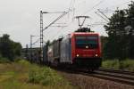 482 040-3 mit einem Containerzug in Wiesental am 04.08.2010