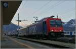 re-484-traxx-f140-ms/330510/in-domodossla-wartet-die-sbb-484 In Domodossla wartet die SBB 484 016 mit ihrer RoLa auf die Abfahrt nach Novara. 
24. Jan. 2014