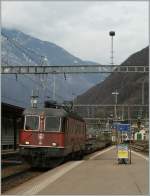 re-620-re-6-6/270507/sbb-re-66-11605-in-bellinzona SBB Re 6/6 11605 in Bellinzona. 
20. Mrz 2013