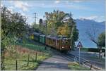  La DER de la Saison 2023  - Die Bernina Bahn RhB Ge 4/4 81 der Blonay-Chamby Bahn mit dem  Bernina-Express  von Chaulin nach Blonay bei Cornaux. 

28. Okt. 2023