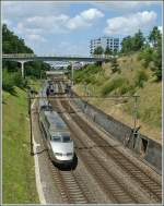 Der TGV Lyria nach Paris kurz nach der Abfahrt in Lausanne um 13.22 am 5.