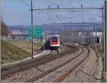 In Lonay-Preveranges verlässt der ICN 527 die Stammlinie nach Lausanne und verkehrt via Verbindungslinie direkt (und ohne Kopfmachen in Lausanne) nach Bussigny auf die KBS 210. 
5. März 2014