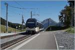 Der CEV MVR GTW ABeh 2/6 7504 Vevey erreicht sein Ziel, die Station Les Pleiades.