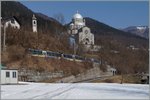 Selbst im Winter ist es kaum möglich die Wahlfahrtskirche von Re UND die SSIF/Centovalli Bahn vernüftig auf ein Bild zu bekommen.