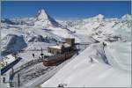Die Station Gornergrat mit dem Matterhorn im Hintergrund.