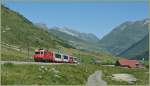 Glacier Express 905 nach Zermatt zwischen Hospental und Realp am 19.