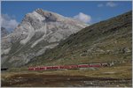 Berninabahnimpressionnen zwischen Bernia Lagalp und Bernina Ospizio - Regionlazug 1640 von Tirano nach St.Moritz.
13. Sept. 2016