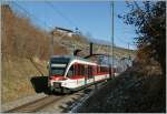 Der Triebwagenzug 130 010-2 als Regionalzug von Interlaken Ost nach Meiringen bei Nierried.