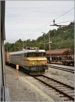 Unterwegs fotografiert: SZ 363-011 im September 2004.