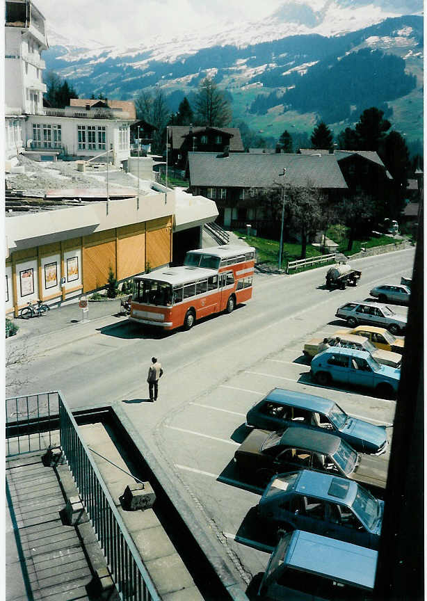 (000'302) - AFA Adelboden - Nr. 6/BE 26'706 - FBW/Vetter-R&J Anderthalbdecker im Mai 1986 in Adelboden, Landstrasse