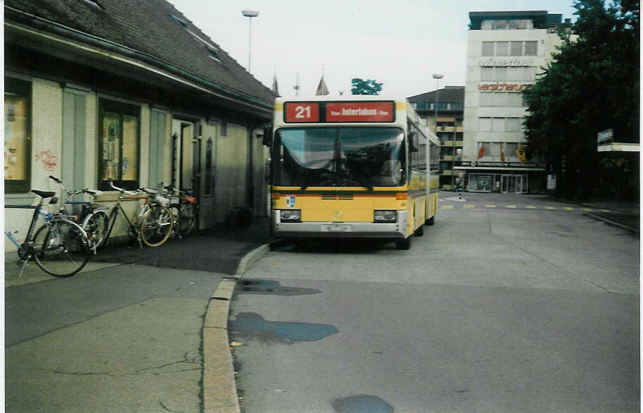 (012'623) - STI Thun - Nr. 66/BE 371'366 - Mercedes am 15. Juli 1995 beim Bahnhof Thun