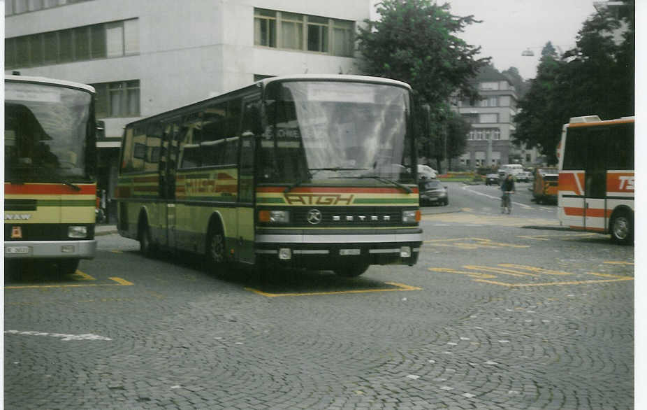 (012'926) - ATGH Heiligenschwendi - Nr. 2/BE 26'532 - Setra am 23. August 1995 beim Bahnhof Thun