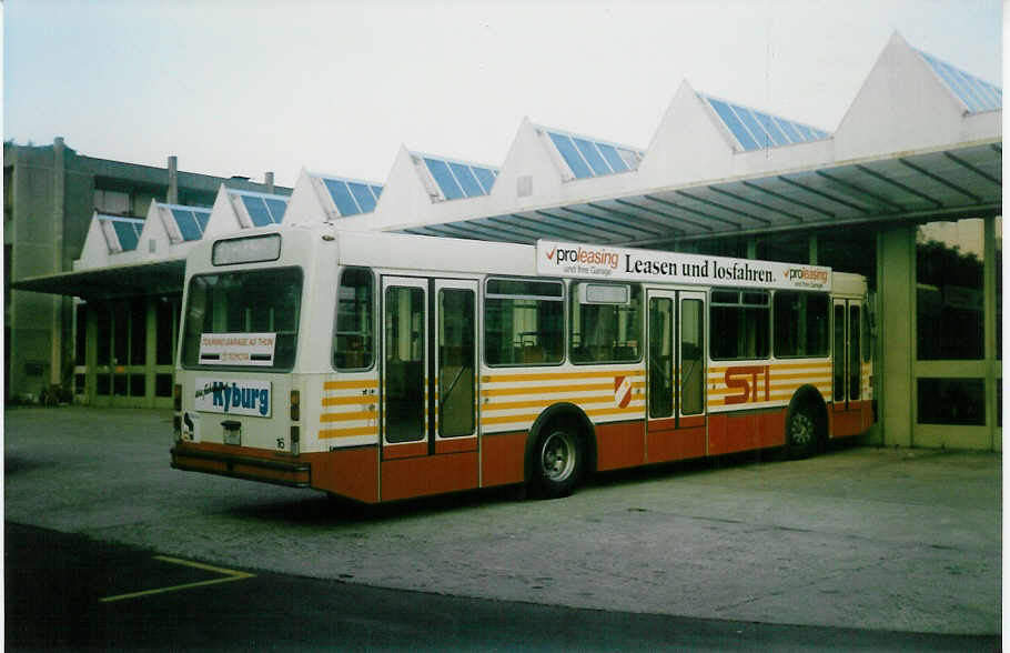 (019'604) - STI Thun - Nr. 16/BE 419'016 - Volvo/Lauber (ex SAT Thun Nr. 16) am 20. September 1997 in Thun, Garage