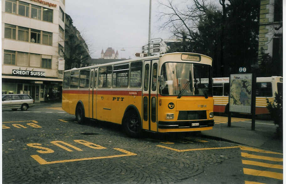 (021'419) - Burri, Teuffenthal - BE 336'192 - FBW/R&J am 14. Januar 1998 beim Bahnhof Thun