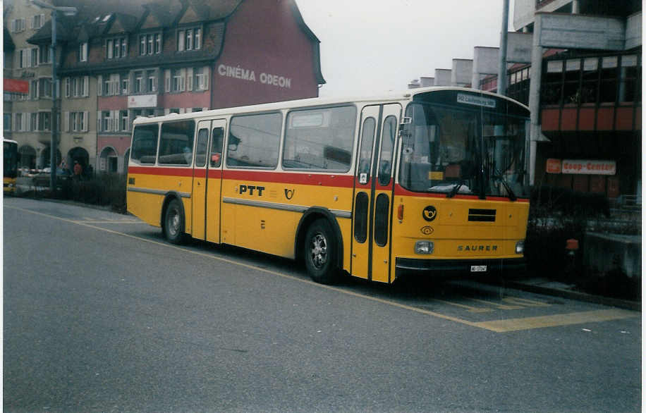 (021'611) - Keller, Hottwil - Nr. 8/AG 17'147 - Saurer/Hess (ex P 25'643) am 7. Februar 1998 beim Bahnhof Brugg