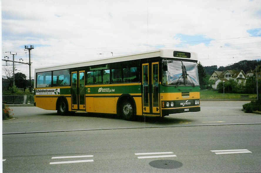 (023'509) - BHW Wil - Nr. 2/TG 59'820 - Volvo/FHS am 14. Juni 1998 beim Bahnhof Eschlikon