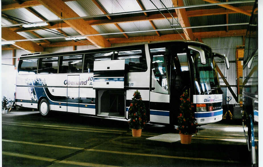 (029'936) - AAGI Interlaken - Nr. 10 - Setra am 6. Mrz 1999 in Interlaken, Garage