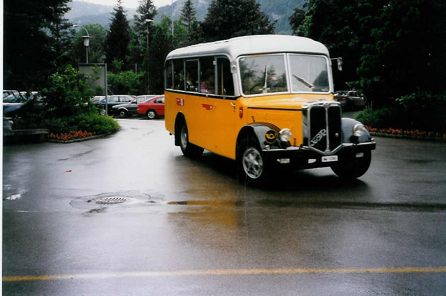 (031'912) - OPC Ennetbrgen - Nr. 4/NW 5288 - FBW/Krapf (ex Schweizer Armee) am 6. Juni 1999 in Meiringen, Klinik