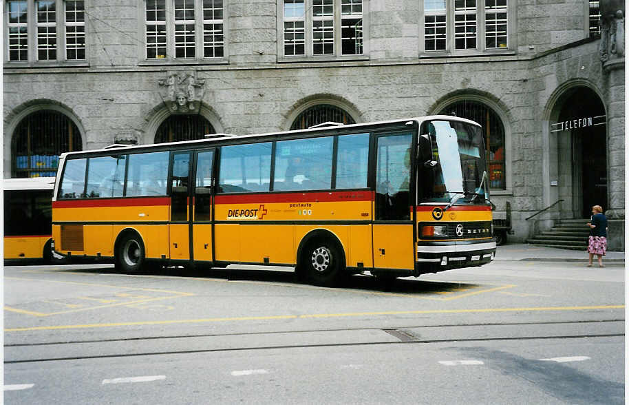 (034'812) - PTT-Regie - P 25'060 - Setra am 19. Juli 1999 beim Bahnhof St. Gallen