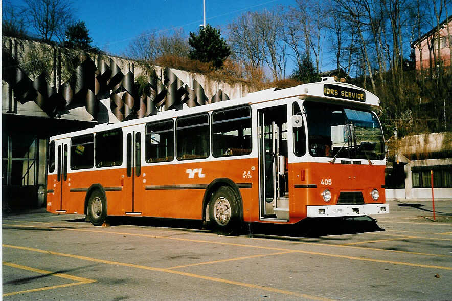 (039'520) - TL Lausanne - Nr. 405/VD 1555 - FBW/Hess am 5. Mrz 2000 in Lausanne, Dpt Borde