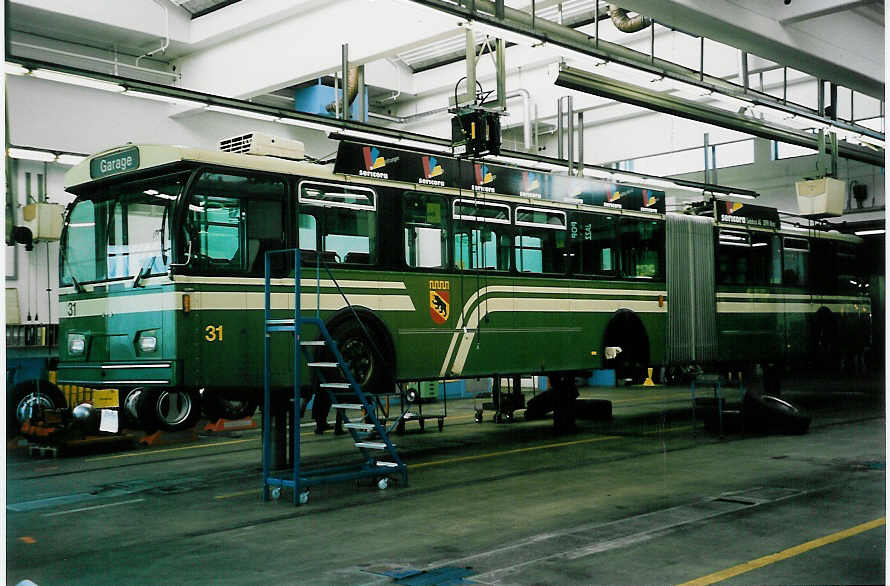 (040'608) - SVB Bern - Nr. 31 - FBW/Hess Gelenktrolleybus am 20. Mai 2000 in Bern, Eigergarage