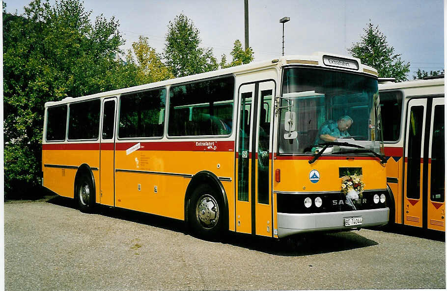 (042'713) - Leuenberger, Kirchberg - BE 74'044 - Saurer/Lauber (ex Niederer, Filzbach Nr. 11) am 26. August 2000 in Oensingen, Saurertreffen