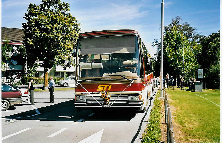 (043'127) - STI Thun - Nr. 39/BE 61'012 - Drgmller (ex TSG Blumenstein Nr. 9) am 9. September 2000 in Thun-Lerchenfeld, Waldeck