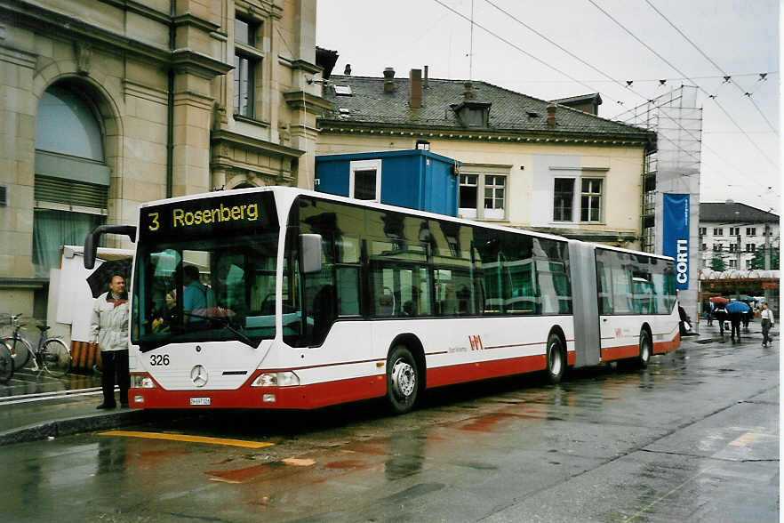 (048'429) - WV Winterthur - Nr. 326/ZH 697'326 - Mercedes am 18. Juli 2001 beim Hauptbahnhof Winterthur